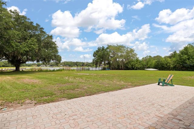 498 LAKEWOOD DRIVE, Brandon, FL 33510