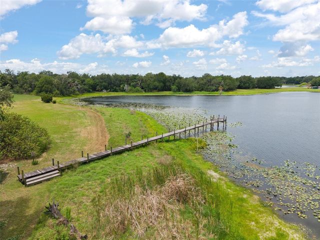 498 LAKEWOOD DRIVE, Brandon, FL 33510