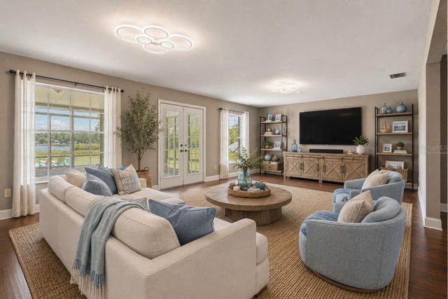 498 LAKEWOOD DRIVE, Brandon, FL 33510