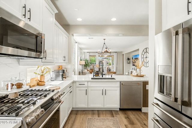 32062 N 124TH Drive, Peoria, AZ 85383