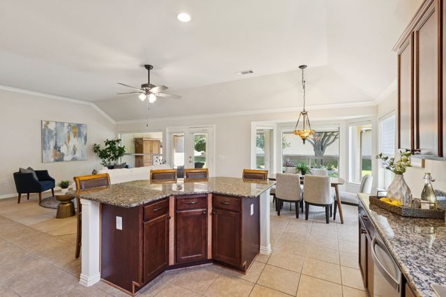 11001 Southerland Drive, Denton, TX 76207