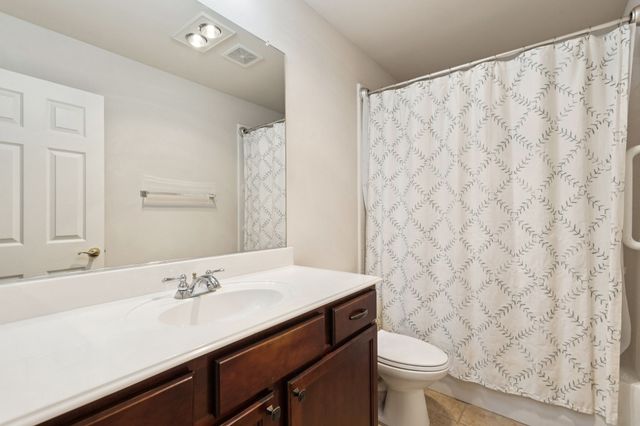 11001 Southerland Drive, Denton, TX 76207