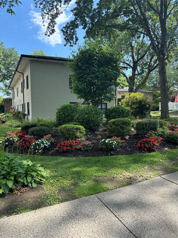 1183 California Road B-1, Eastchester, NY 10709