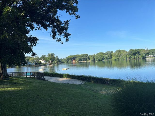 1183 California Road B-1, Eastchester, NY 10709