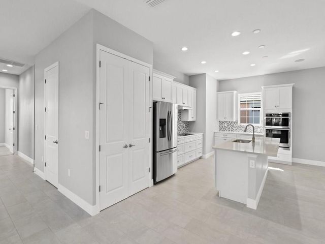 1891 E Cayman Road, Vero Beach, FL 32963