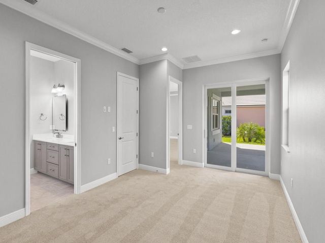 1891 E Cayman Road, Vero Beach, FL 32963