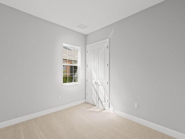 1891 E Cayman Road, Vero Beach, FL 32963