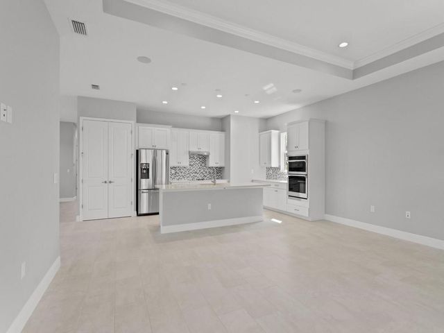 1891 E Cayman Road, Vero Beach, FL 32963