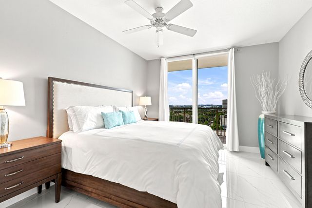 511 SE 5 Avenue 1208, Fort Lauderdale, FL 33301
