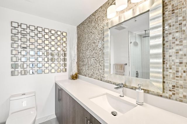 511 SE 5 Avenue 1208, Fort Lauderdale, FL 33301