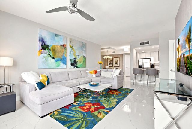 511 SE 5 Avenue 1208, Fort Lauderdale, FL 33301