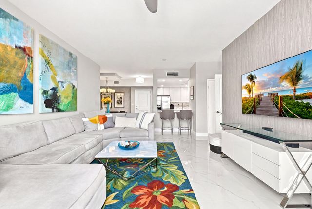 511 SE 5 Avenue 1208, Fort Lauderdale, FL 33301