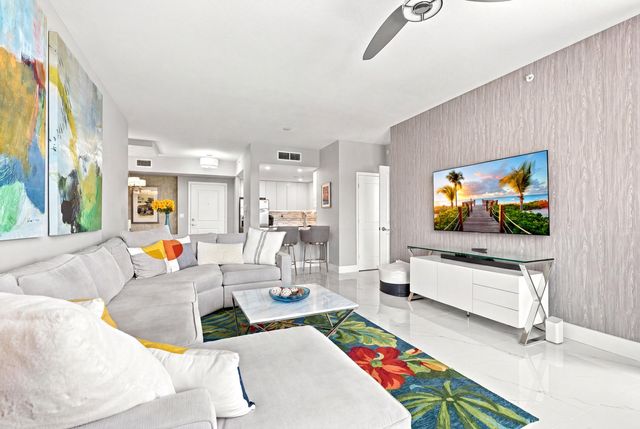 511 SE 5 Avenue 1208, Fort Lauderdale, FL 33301