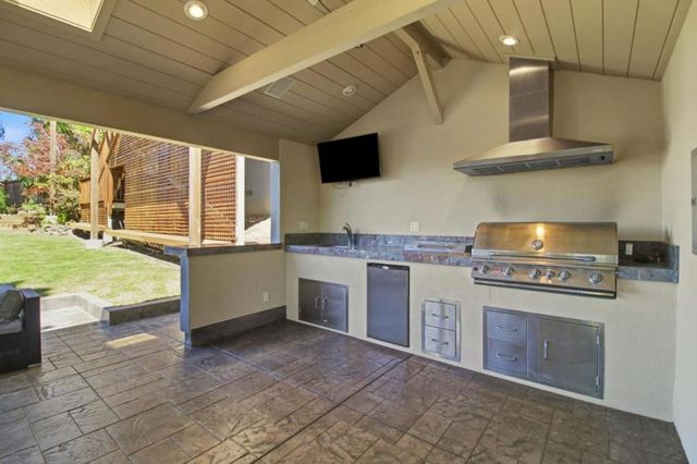 176 Exbourne Avenue, San Carlos, CA 94070