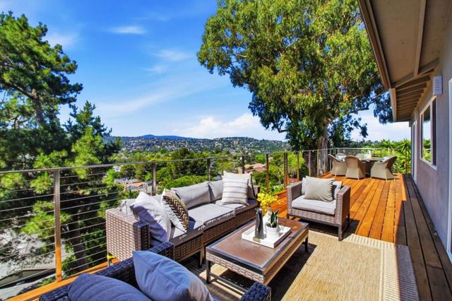 176 Exbourne Avenue, San Carlos, CA 94070