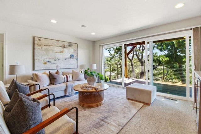 176 Exbourne Avenue, San Carlos, CA 94070