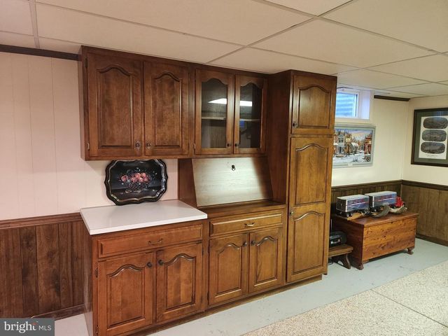 1847 HOSSLER RD, Manheim, PA 17545