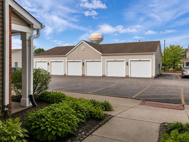 146 Bertram Drive G, Yorkville, IL 60560