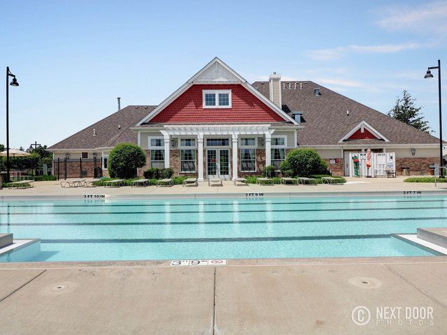 146 Bertram Drive G, Yorkville, IL 60560