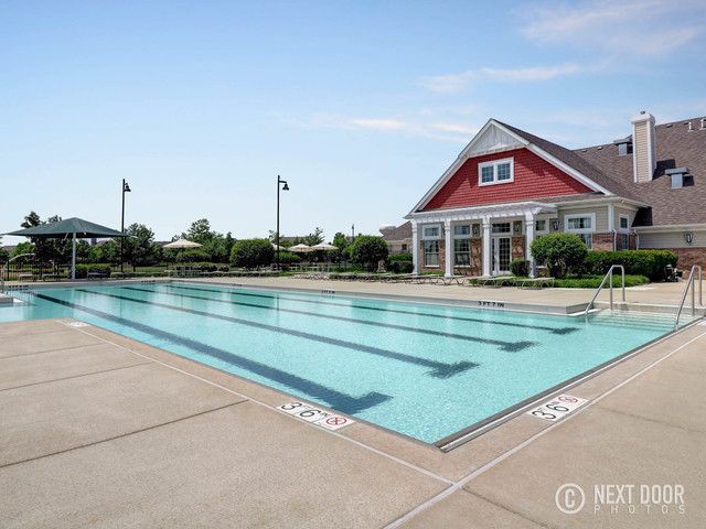 146 Bertram Drive G, Yorkville, IL 60560