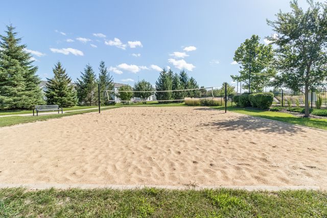 146 Bertram Drive G, Yorkville, IL 60560