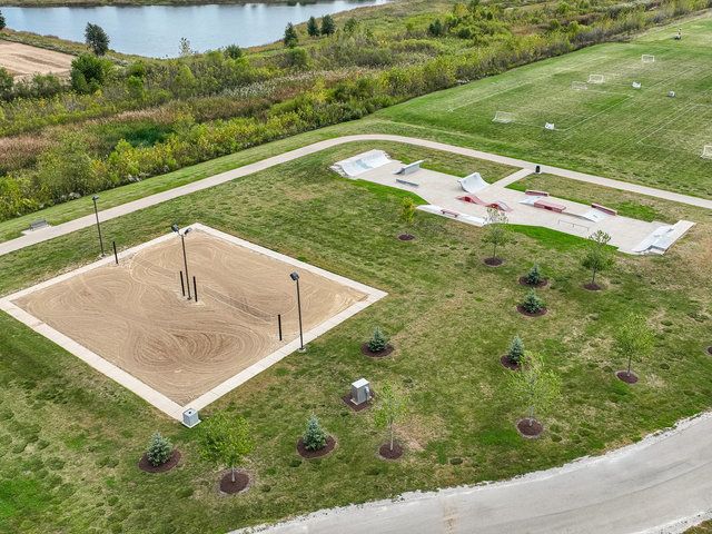 146 Bertram Drive G, Yorkville, IL 60560