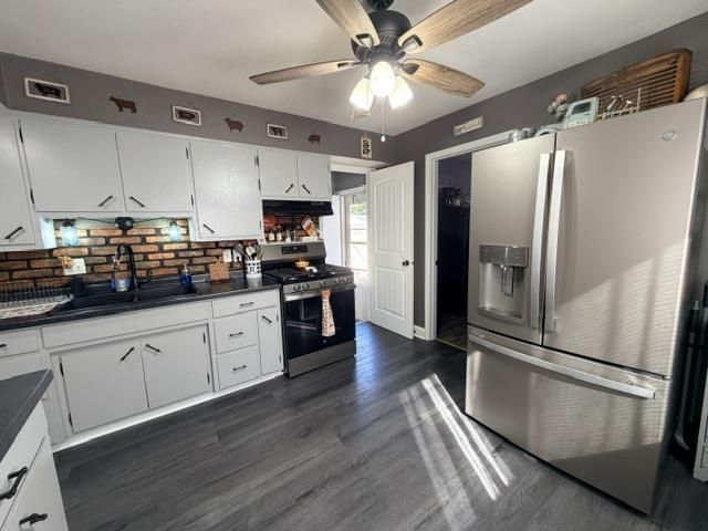 1915 Glen Avenue, Beloit, WI 53511