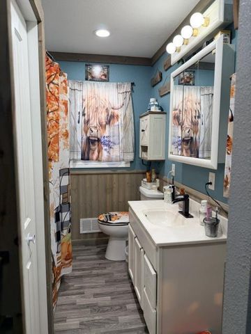 1915 Glen Avenue, Beloit, WI 53511