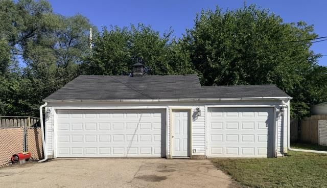 1915 Glen Avenue, Beloit, WI 53511