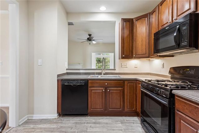 4304 Keaton LN, Williamsburg, VA 23188