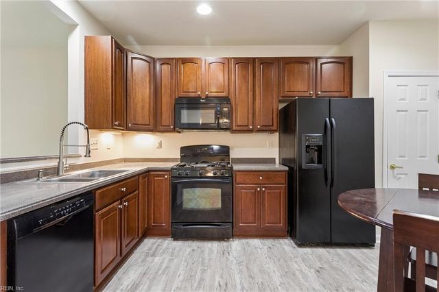 4304 Keaton LN, Williamsburg, VA 23188