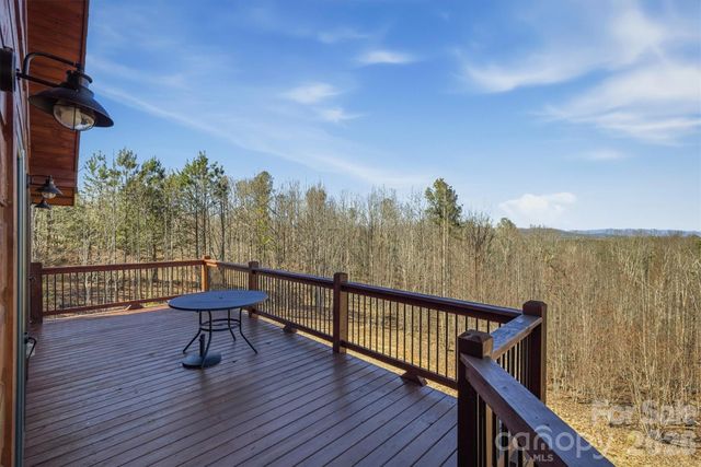 338 Lakeview Trail, Nebo, NC 28761