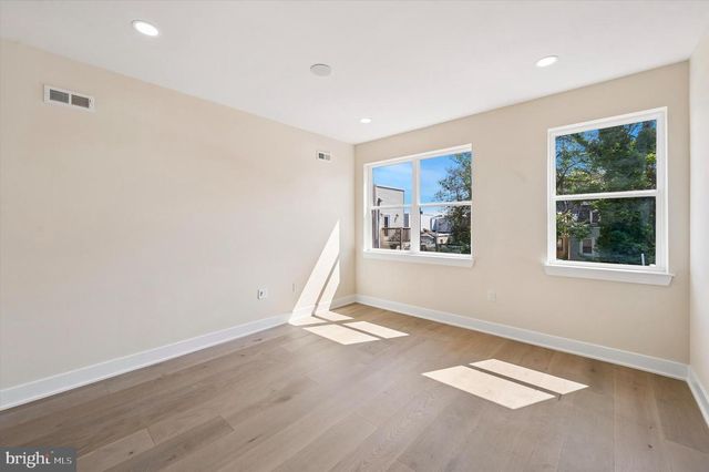 634 N SHEDWICK ST, Philadelphia, PA 19104