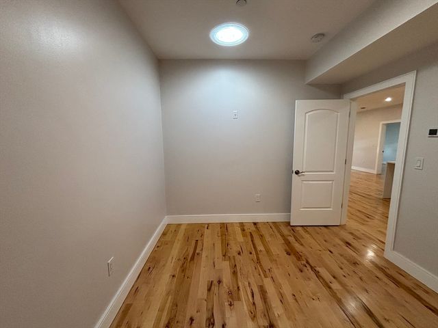 178 Washington Ave. 104, Chelsea, MA 02150