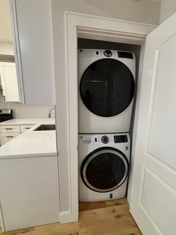 178 Washington Ave. 104, Chelsea, MA 02150