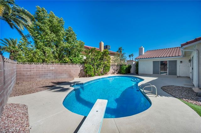 5272 Cartaro Drive, Las Vegas, NV 89103