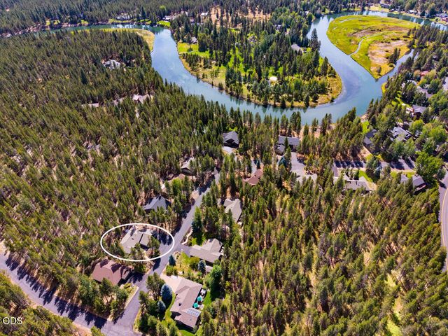 16921 Pony Express Way, Bend, OR 97707