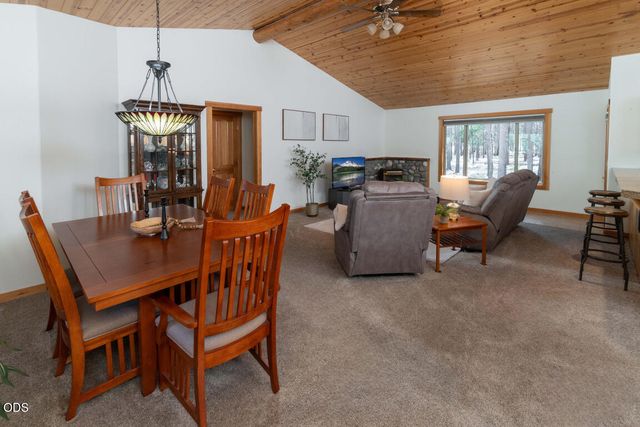 16921 Pony Express Way, Bend, OR 97707