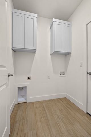 700 Sun Meadows Loop, Centerton, AR 72719