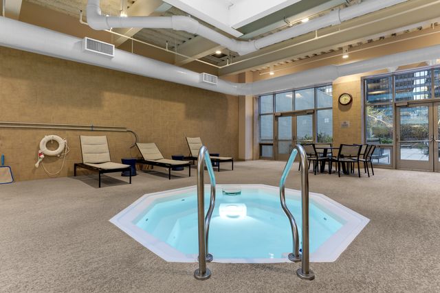 222 N Columbus Drive 611, Chicago, IL 60601