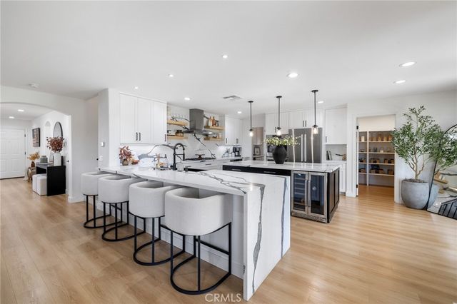 21174 Lone Star, Saugus, CA 91390