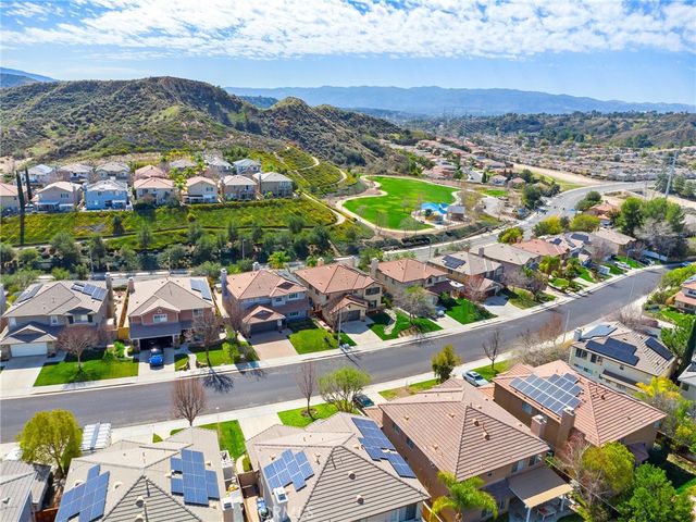 21174 Lone Star, Saugus, CA 91390