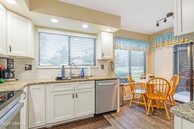1885 Silver Fern Drive, Port Orange, FL 32128