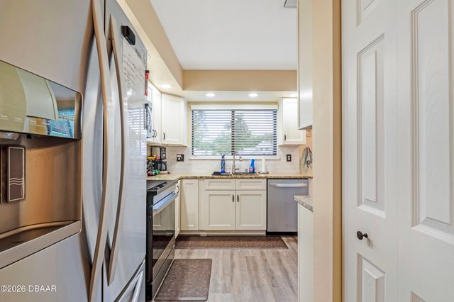 1885 Silver Fern Drive, Port Orange, FL 32128