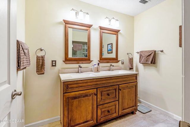 1885 Silver Fern Drive, Port Orange, FL 32128