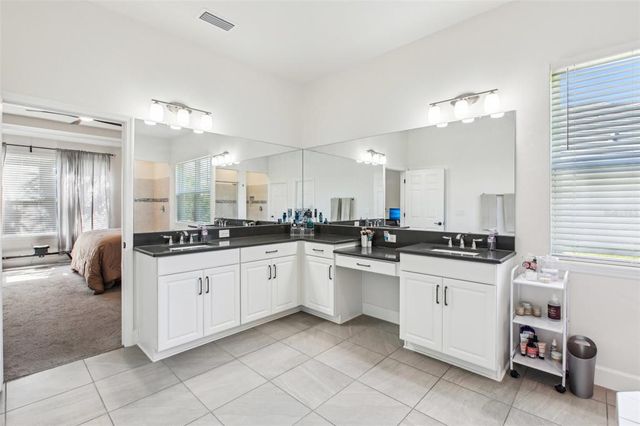 3952 BONFIRE DRIVE, Odessa, FL 33556