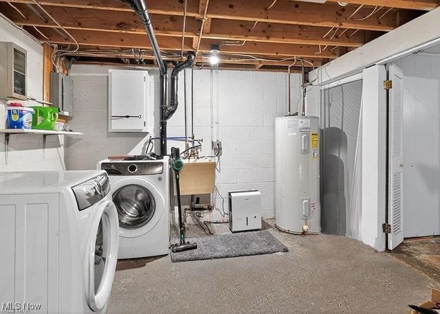 1473 Munroe Falls Avenue, Cuyahoga Falls, OH 44221