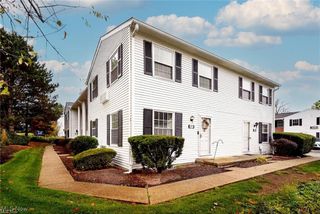 1473 Munroe Falls Avenue, Cuyahoga Falls, OH 44221