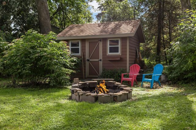 1110 William Street N, Stillwater, MN 55082