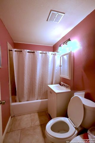 335 Yolanda, San Antonio, TX 78228